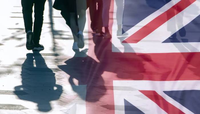 UK immigration sees surprising drop in net migration