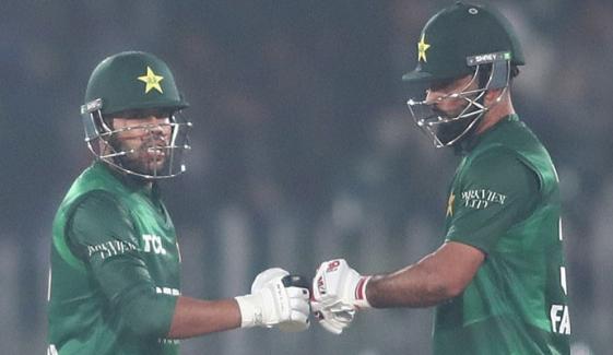 پاکستان نے زمبابوے کو 5 وکٹ سے ہرا دیا