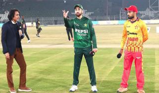 پاکستان کا زمبابوے کیخلاف ٹاس جیت کر فیلڈنگ کا فیصلہ