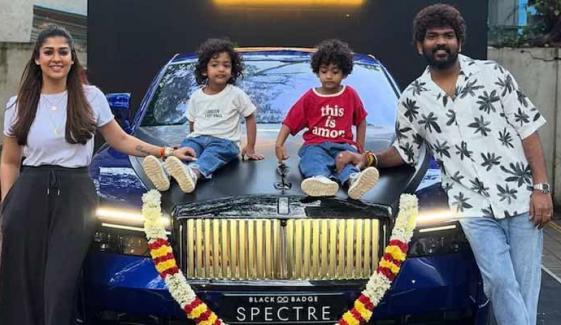 نین تارا کو 10 کروڑ کی کار کا تحفہ مل گیا