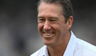 سابق آسٹریلوی فاسٹ بولر گلین میگرا ایشیز سیریز سے قبل کمنٹری پینل سے فارغ