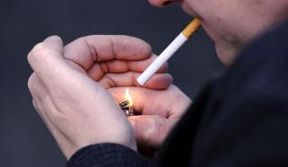 روزانہ صرف 2 سگریٹ پینے سے صحت کو کتنا نقصان ہوتا ہے؟ ماہرین نے بتا دیا