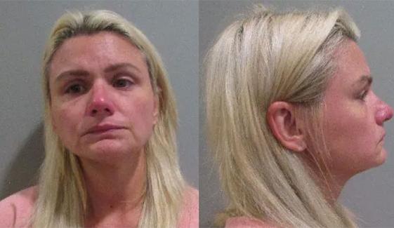 امریکا: 14 سالہ لڑکے سے جنسی تعلق پر خاتون کو 26 سال قید کی سزا