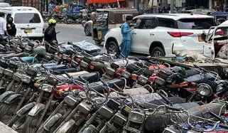 کراچی میں اِی چالان کے بعد نوپارکنگ جرمانوں کی تیاری