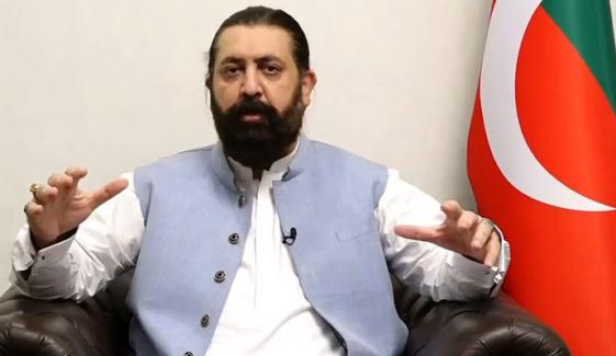 بانیٔ پی ٹی آئی عمران خان سے ملاقاتوں پر پابندی لگائی گئی ہے: شیخ وقاص اکرم