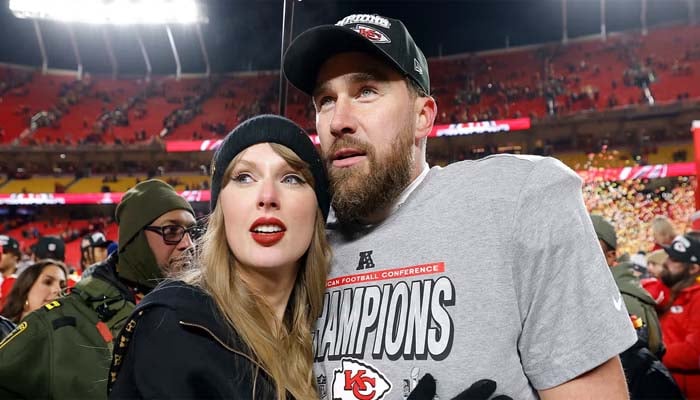 Did Taylor Swift attend Kansas City Chiefs game today to cheer Travis Kelce?