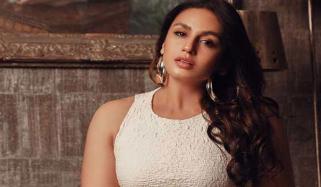 عوامی مقامات پر چھیڑ چھاڑ و آن لائن ہراسگی کی سزا ایک جیسی ہونی چاہیے: ہما قریشی