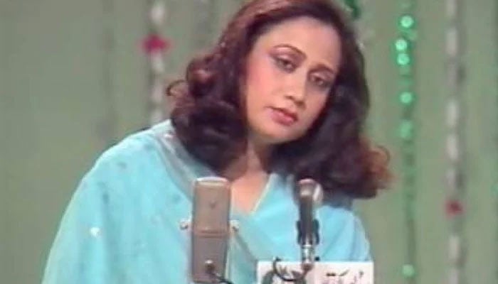 پروین شاکر: فائل فوٹو