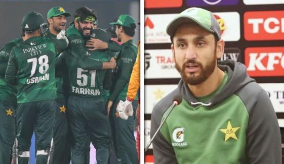 سلمان آغا کی عثمان طارق کی شاندار کارکردگی پر تعریف