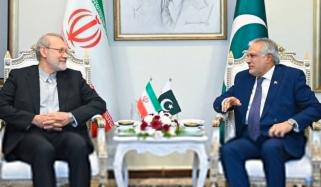 اسحاق ڈار سے ایران کے مشیر قومی سلامتی علی لاریجانی کی ملاقات