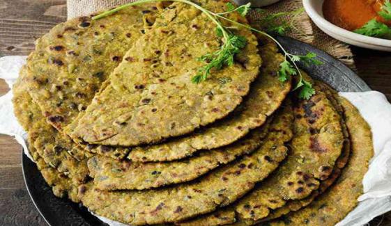 سردیوں میں باجرے کی روٹی کے صحت پر حیران کن فوائد