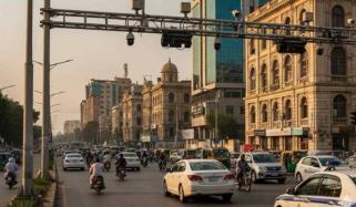 کراچی: بیشتر سگنل غیر فعال ہونے سے ای چالان سسٹم میں مشکلات