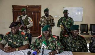 گنی بساؤ: فوج نے صدر کو برطرف کرکے کرفیو نافذ کر دیا