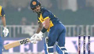 ٹرائی نیشن سیریز: سری لنکا کا پاکستان کو جیت کیلئے 185رنز کا ہدف