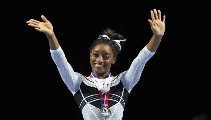 Simone Biles gives fans sneak peek of her glamorous Thanksgiving celebrations