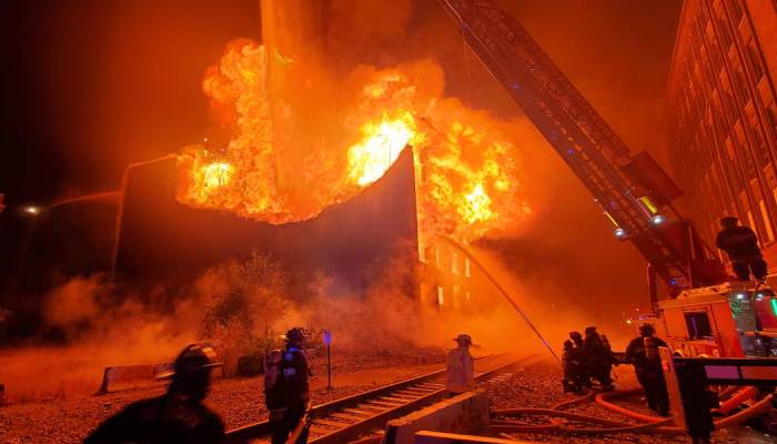 St. Louis fire breaks out in 100-year-old Crunden Martin Warehouse