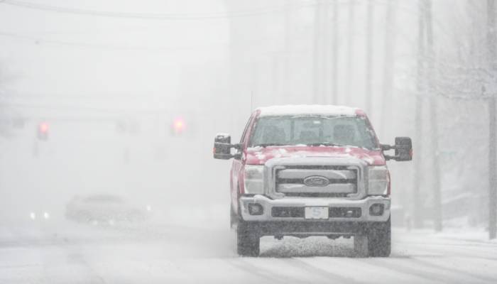 Chicago weather: Winter storm warning brings heavy snow this weekend