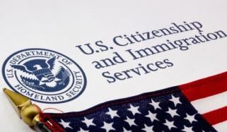 امریکا نے افغانوں کی امیگریشن پر کام روک دیا