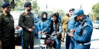 ’ٹریفک پولیس نے کارکردگی نہ دکھائی تو نیا ڈیپارٹمنٹ بنانا پڑے گا‘
