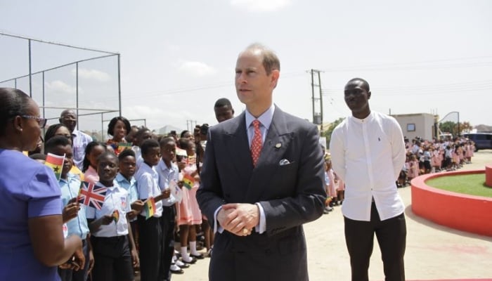 Prince Edwards playful gesture during Ghana tour leaves internet in chaos