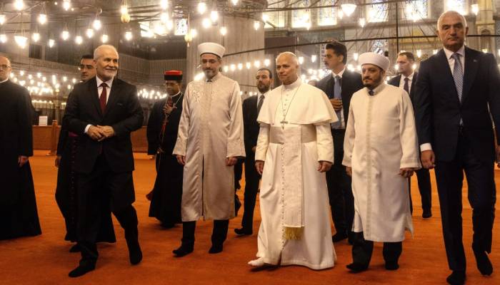 Pope Leo makes first-ever visit to muslim mosque as pontiff
