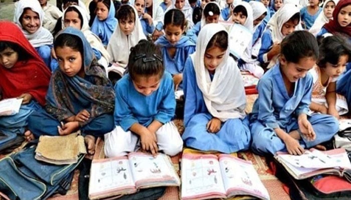 بلوچستان، نئے سال کے لیے تعلیمی نصاب تبدیل کرنے کا فیصلہ