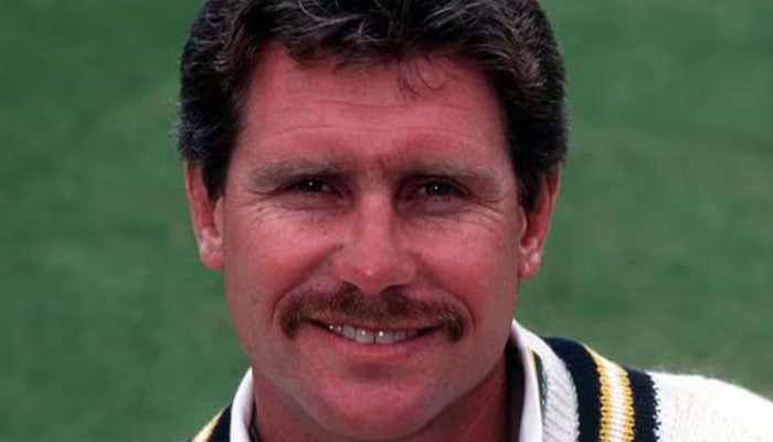 انگلینڈ کے سابق مڈل آرڈر بیٹر رابن اسمتھ—تصویر بشکریہ غیر ملکی میڈیا