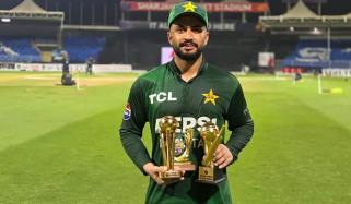 محمد نواز 2025ء میں پاکستان ٹی 20 ٹیم کے بہترین پرفارمنس پیش کرنیوالے کھلاڑی بن گئے