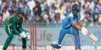 جنوبی افریقا کیخلاف بھارتی بولرز نے بیٹر کی محنت ضائع کردی