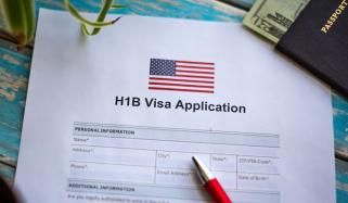 امریکا: H-1B ویزا درخواستگزاروں کو سوشل میڈیا اکاؤنٹس پبلک رکھنے کی ہدایت