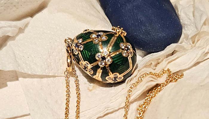 $19k Fabergé egg recovered after Kiwi man swallows pricey pendant