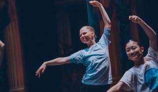 ڈانس دیکھنا دماغی سرگرمی بڑھاتا ہے:جاپانی تحقیق میں انکشاف