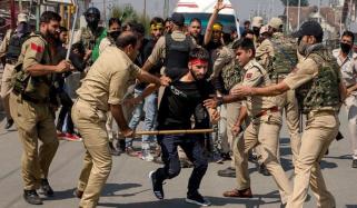 کشمیر کی خصوصی حیثیت ختم کیے جانے کے بعد مقبوضہ وادی کی صورتحال ابتر ہو چکی: بھارتی میڈیا