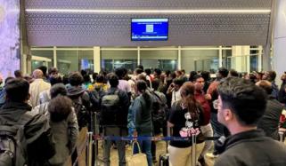 بھارتی ایئر لائن میں پائلٹوں کا بحران، ہزاروں مسافر ایئرپورٹس پر پھنس گئے