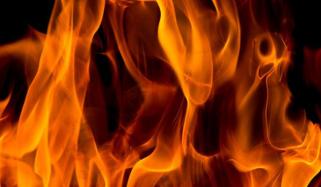 قصور: زیادتی کے ملزم کانسٹیبل کے بری ہونے پر خاتون نے خود کو آگ لگا لی