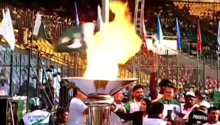 فوٹو: اسکرین گریب