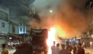 کراچی: ڈمپر کی ٹکر سے نوجوان کی ہلاکت، لیاقت محسود کی ضمانت میں توسیع