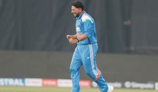 روہت نے جس کا مذاق بنایا اُسی بولر نے میچ جتوایا