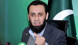 وزیراعلیٰ کے پی اڈیالہ آئے تو انہیں واپس جانے کا کہا جائے گا، عطا تارڑ