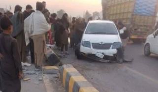 جلسے سے واپسی پر پی ٹی آئی کارکنوں کی گاڑی کو حادثہ، 1 جاں بحق، 3 زخمی 