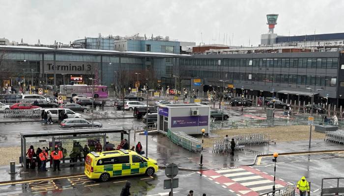 Heathrow Airport attack: Two more arrested over pepper spray robbery