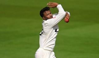 شکیب الحسن کا جان بوجھ کر غیر قانونی ایکشن سے بولنگ کروانے کا انکشاف