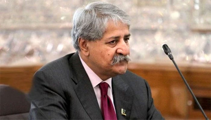 قومی اسمبلی کی قائمہ کمیٹی برائے خزانہ کے چیئرمین نوید قمر—فائل فوٹو