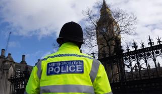 لندن: راہزنی میں ملوث افراد کیخلاف کریک ڈاؤن، 2500 ای بائیکس و ای اسکوٹرز ضبط