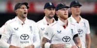 ایشیز سیریز کے پہلے 2 ٹیسٹ میچز ہارنے والی انگلینڈ کرکٹ ٹیم چھٹیاں منانے چلی گئی