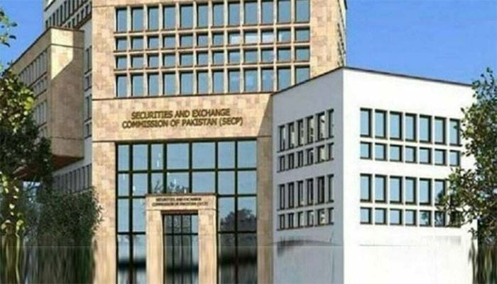 ایس ای سی پی ممبران کی تنخواہوں و مراعات میں اضافہ حکومتی منظوری سے مشروط کرنے پر وزارتِ خزانہ کی مخالفت