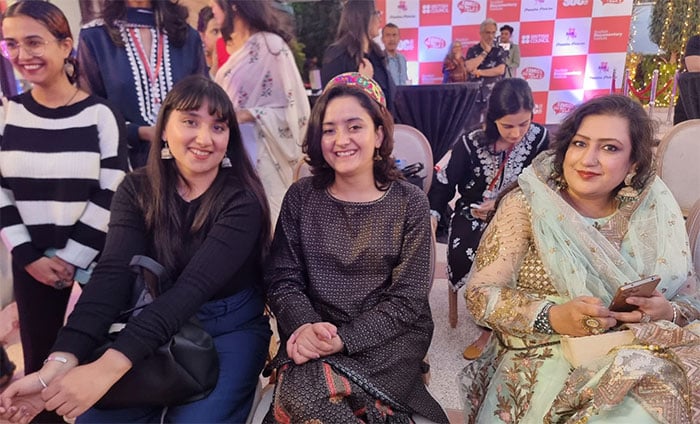 برٹش قونصل کراچی: شرمین عُبید چِنائے نے طاقتور خواتین فلمساز متعارف کروا دیں