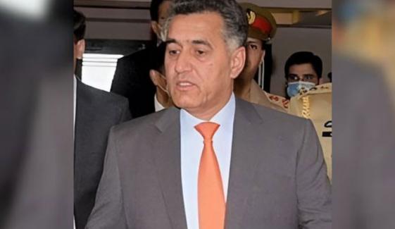 فیض حمید کی سزا پر قانونی ماہرین کی رائے 