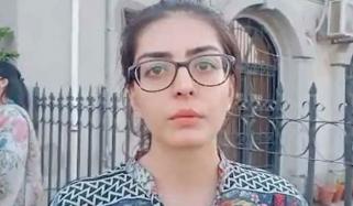 متنازع ٹویٹ کیس، ایمان مزاری کیخلاف ٹرائل روکنے کا حکم