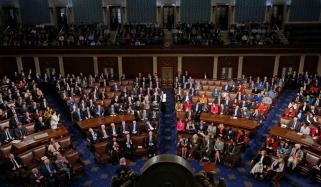 امریکی ایوانِ نمائندگان نے ملکی تاریخ کا سب سے بڑا 901 ارب ڈالر کا دفاعی بل منظور کر لیا